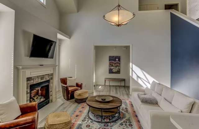1244 ISLAND HARBOR Gallery 4