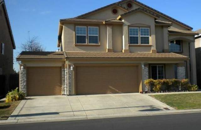 Upscale Home Close to Golf Coarse - 10709 Tank House Drive, San Joaquin County, CA 95209