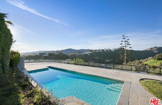1047 Somera Rd - 1047 Somera Road, Los Angeles, CA 90077