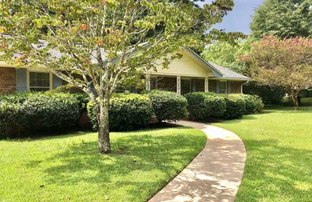 Stepless ranch home in Mableton photos photos