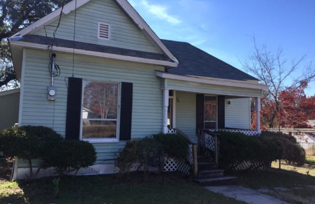 216 Marquette Ave - 216 Marquette Avenue, Azle, TX 76020
