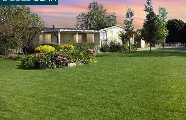 5750 Sellers Ave photos photos