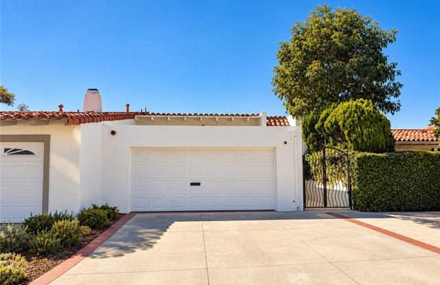 635 Vista Bonita Gallery 1