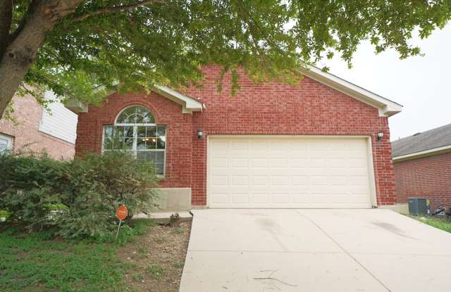 Great Home Now Available on the NorthEast Side of San Antonio. Realtor Commission: $500 photos photos