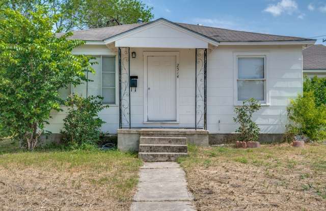 2 Bedroom w/ Additional Room in University Park! Gallery 4