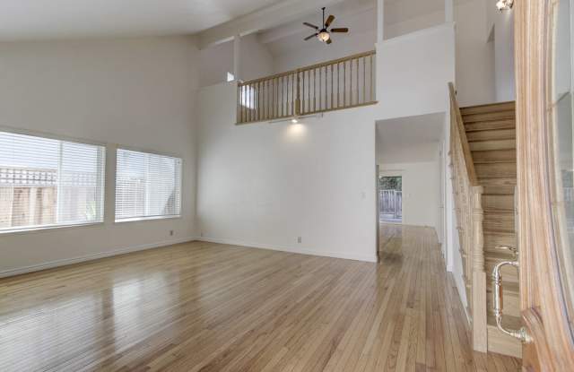 4371 Dulcey Dr Gallery 3