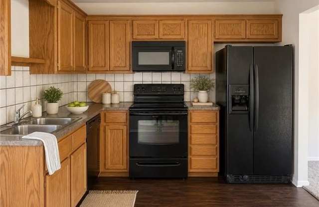 1867 Green Meadow DR Gallery 4