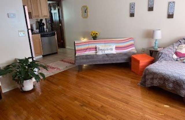 N 4th 1827 ACM photos photos N 4th 1827 ACM photos photos