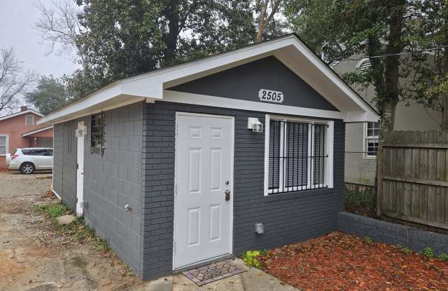 2505 North View Avenue - 2505 photos photos