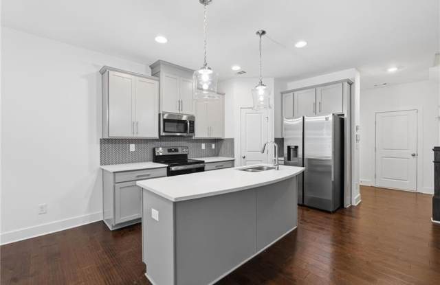 5348 Brooklands Drive photos photos