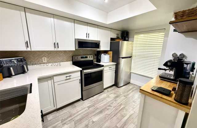 300 Promenade Dr Gallery 3