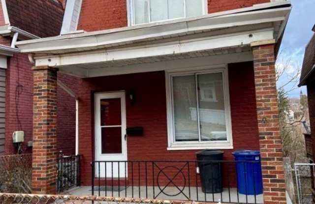 235 Arabella St photos photos
