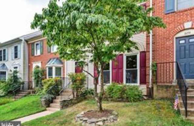 6056 ROCKTON COURT - 6056 Rockton Court, Centreville, VA 20121