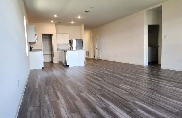 1214 HERRING Drive Gallery 4