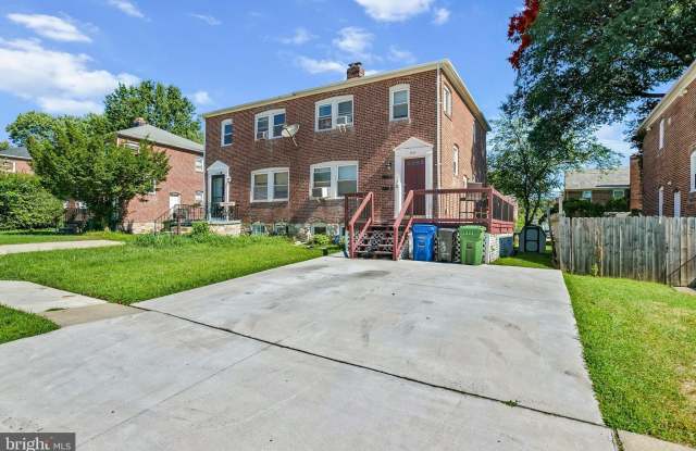 2906 CLEARVIEW Avenue Gallery 2