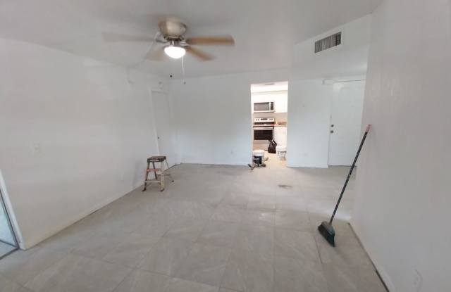 454 Fairways Cir - 454 Fairways Circle, Silver Springs Shores, FL 34472 454 Fairways Cir - 454 Fairways Circle, Silver Springs Shores, FL 34472