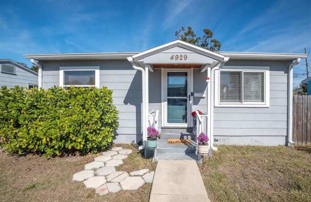 4929 36th Avenue North photos photos