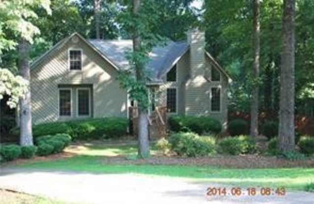 1581 Larkwood Drive Gallery 2