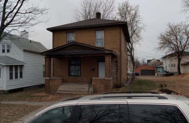 703 Farrington Ave. - 703 Farrington Street, St. Paul, MN 55103