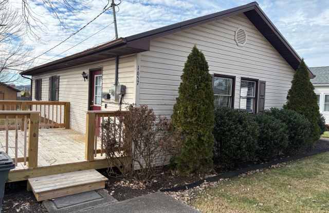 1657 Redwood Dr Kingsport - 1657 Redwood Drive, Kingsport, TN 37664