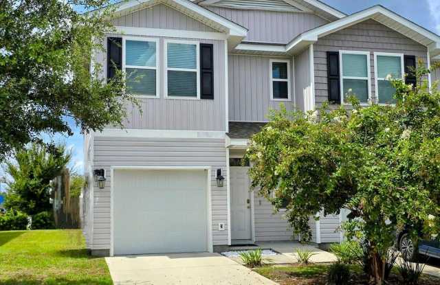 5837 Bay Place photos photos