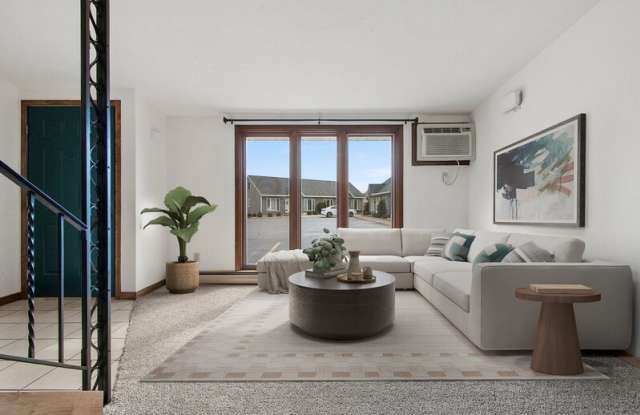 2404 Canter Lane - B photos photos