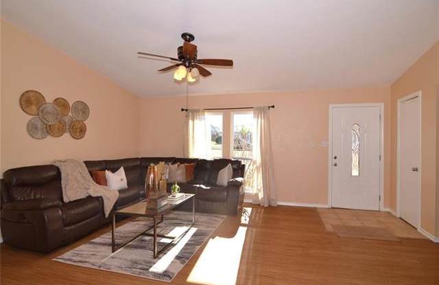 4236 Driscoll Drive Gallery 4