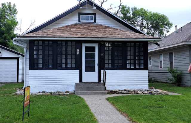 2 Bedroom House In Laurel photos photos