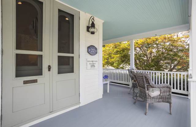 22 School St (Mystic) Gallery 3