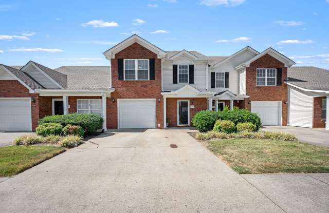 Beautifully Updated 3-Bedroom Townhome in Prime Blackman Location Gallery 4