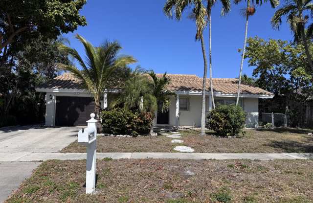 1385 NW 6th Street photos photos