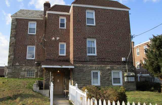 1323 HELLERMAN Street unit: 1 - Main Floor photos photos