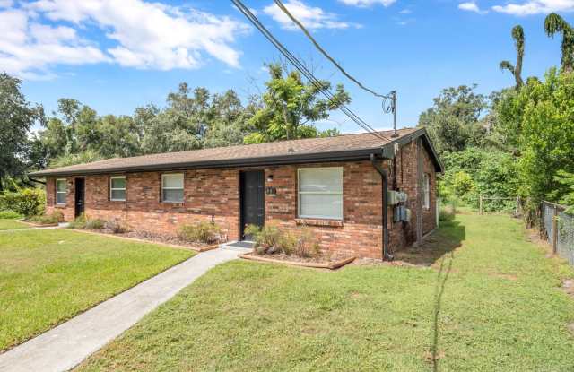 901 South Taylor Road Gallery 4