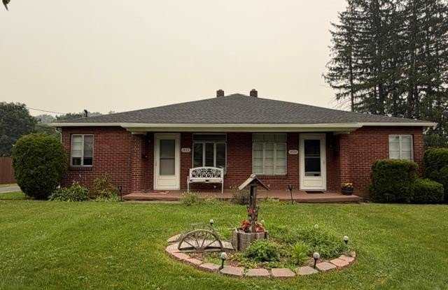 1022 Goucher Street photos photos