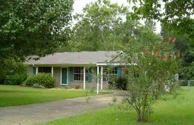 212 Thomas Dr photos photos 212 Thomas Dr photos photos