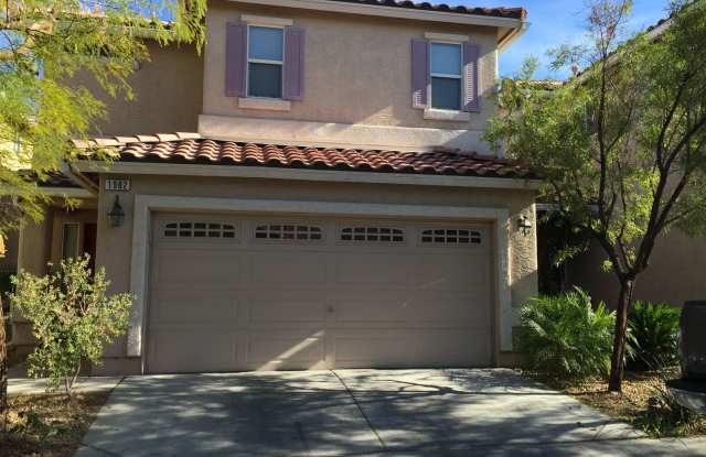 3 Bed/2.5 bath. All Tile Downstairs. Open Great Room floor plan. photos photos