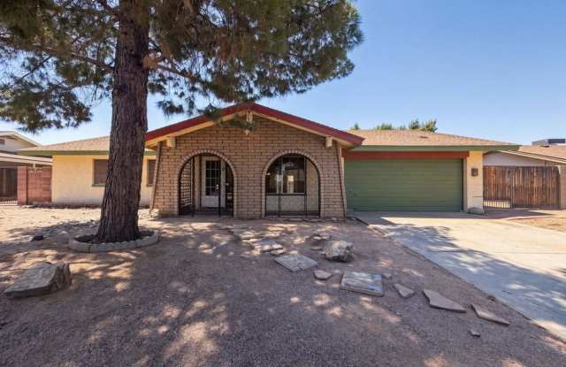 7518 E Ed Rice Ave photos photos