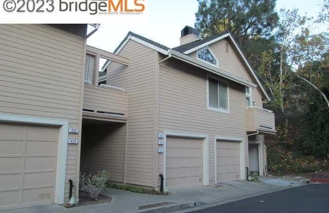 431 Seagull Ct - 431 Seagull Court, Hercules, CA 94547 431 Seagull Ct - 431 Seagull Court, Hercules, CA 94547