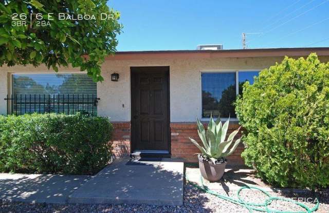 2616 E Balboa Dr Gallery 2