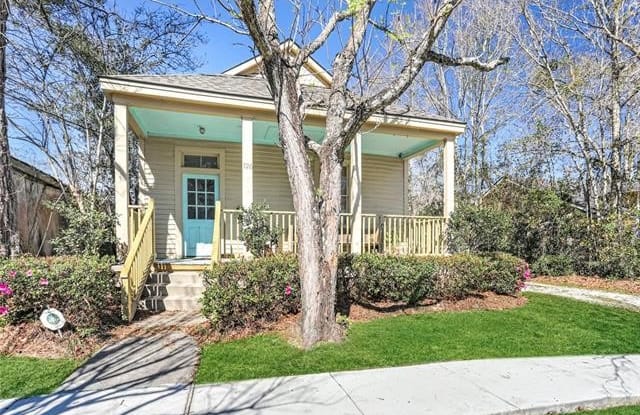 726 E RUTLAND Street - 726 East Rutland Street, Covington, LA 70433