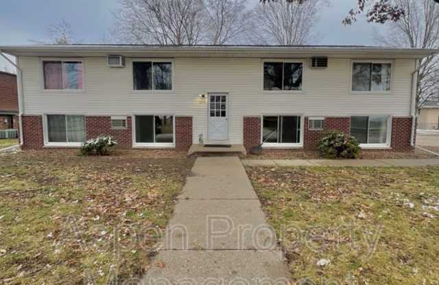 2216 Piper Place Gallery 1