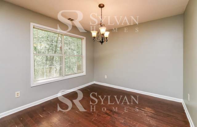 6858 Mahonia Place Gallery 4