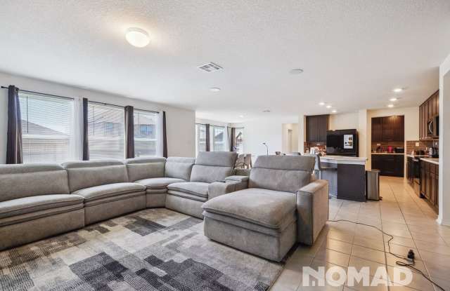 Spacious 5BR House in New Braunfels Gallery 3
