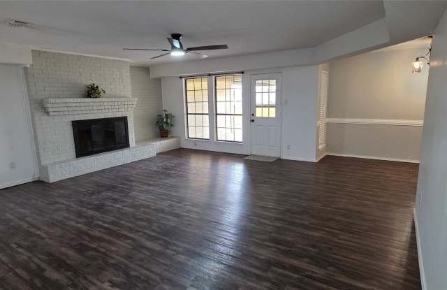 144 Hollie Circle Gallery 3