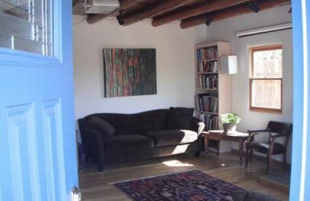 2039 Kiva Gallery 2