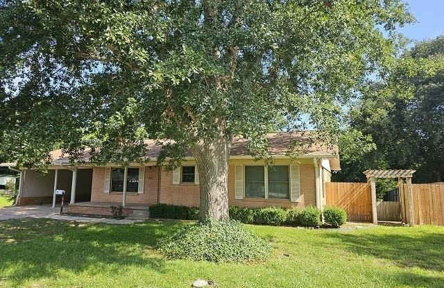 1504 Webb St photos photos