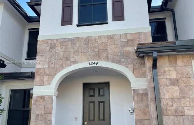 3244 W 114th Ter photos photos