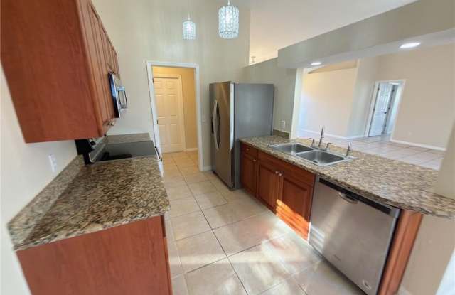 2513 48th St SW lot: 4 photos photos