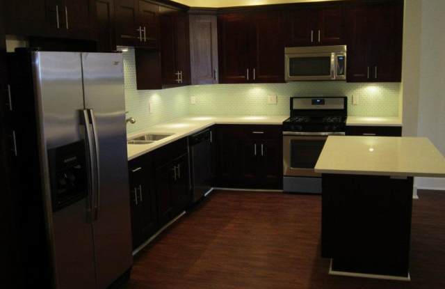 Cozy Rental - South Side Flats photos photos Cozy Rental - South Side Flats photos photos