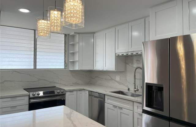 98-731 Moanalua Loop - 98-731 Moanalua Loop, Waimalu, HI 96701